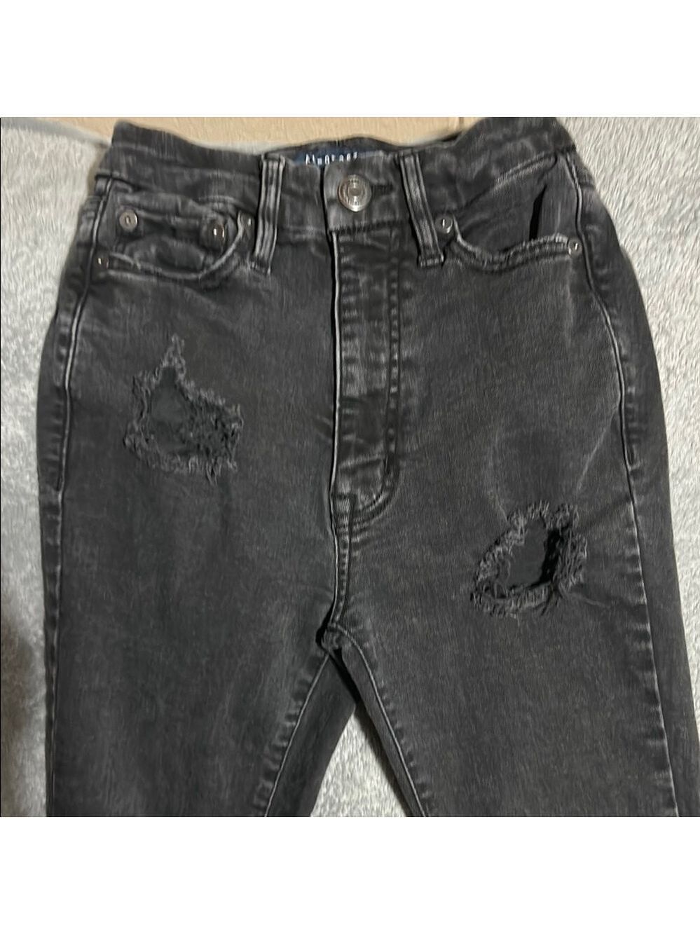 Aeropostale Black Skinny Distressed Jeans